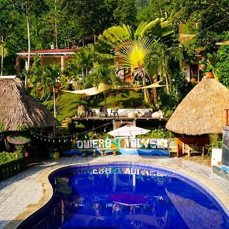 Vinas Hotel